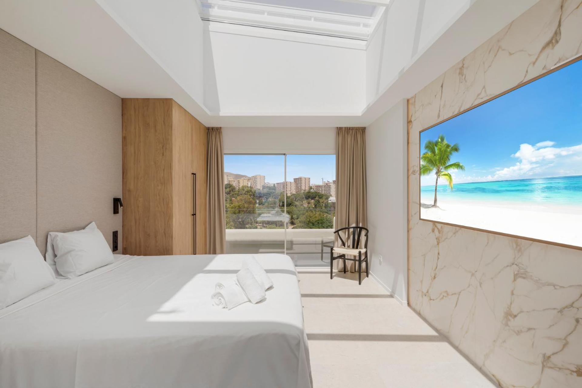 Sunny Penthouse With Amazing Pool By Costarentals - Ref 214 Apartment